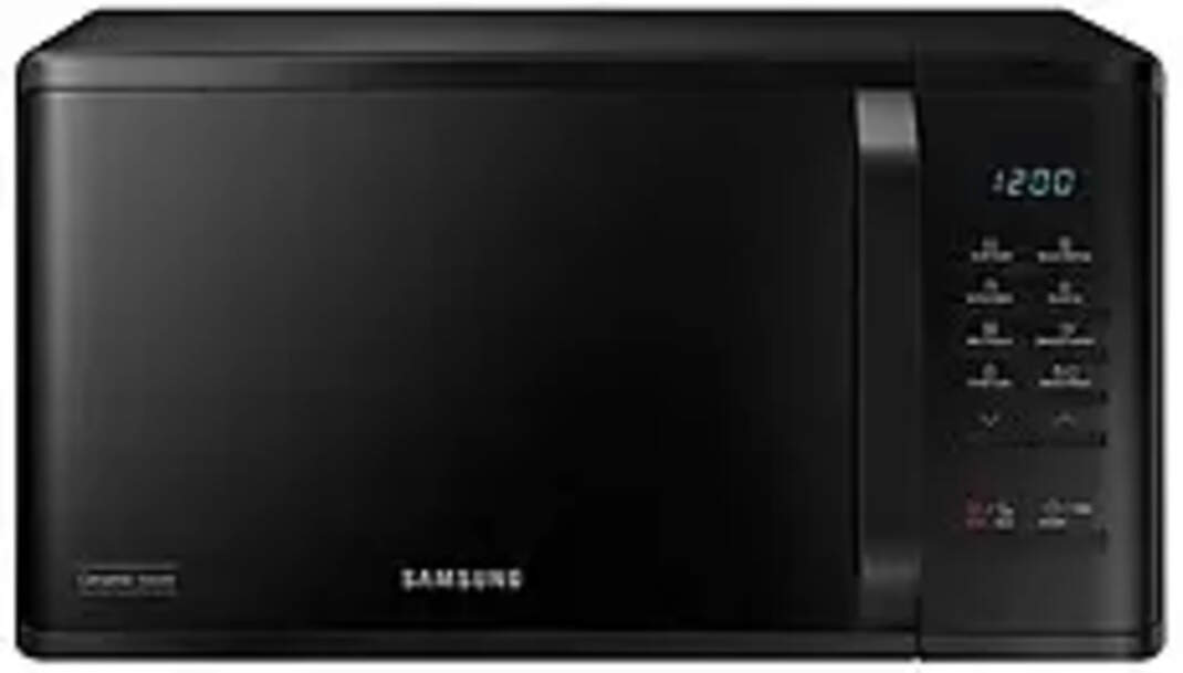 Compare Samsung MS23A3513AK 23 L Solo Microwave Oven (Black) vs USHA