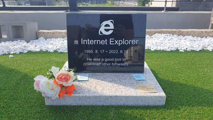 Lápide do Internet Explorer viraliza na Coreia do Sul