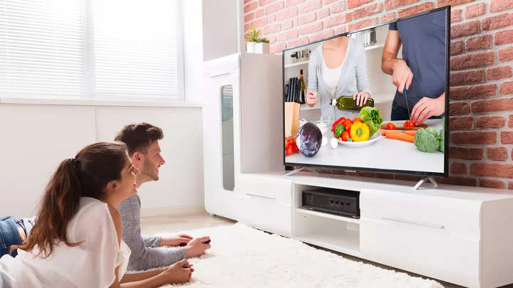 Best Affordable Smart TVs in 2022: Top Choices