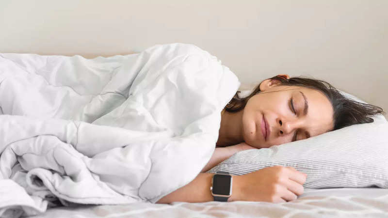 The Best Smartwatch Sleep Tracking Apps to Help You Get a Good Night’s Rest
