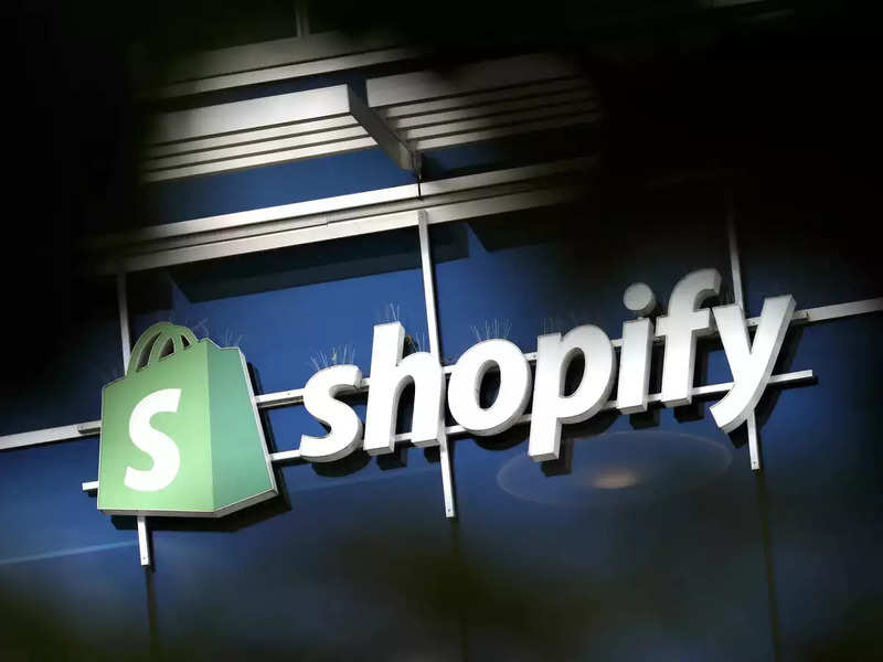 Shopify collaborates with YouTube to support content creators' sales