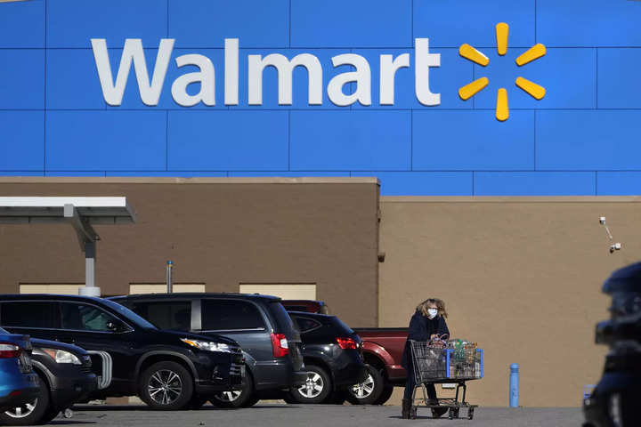 Les détaillants américains subissent des pertes après que Walmart ait abaissé ses projections de bénéfices