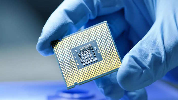 STMicro expects chip factories to operate at full capacity until 2023