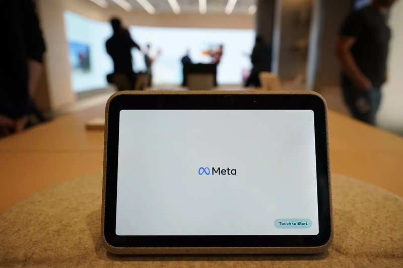 meta: Meta concerned about next quarter as it faces its first-ever revenue drop