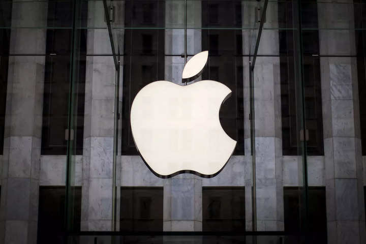 Apple asks suppliers to follow China customs rules: Report