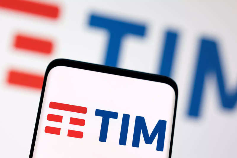 tim: TIM-led group signs deal to provide cloud services to Italian state