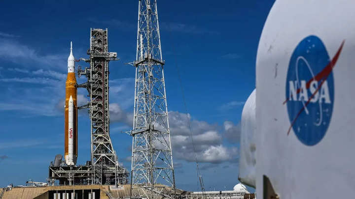NASA moon rocket launch called off for fuel leak, next attempt may be weeks away
