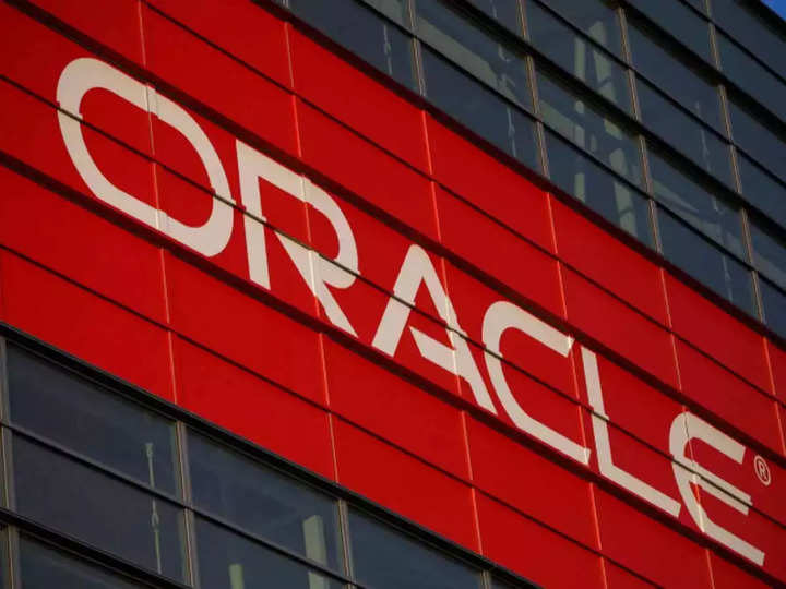 Oracle offers its MySQL HeatWave database and analytics on Amazon's cloud