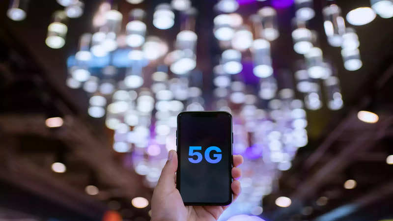 Buying a new 5G smartphone? Here are 7 things you should not miss