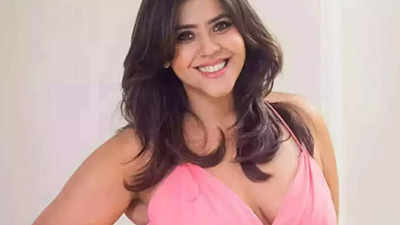 Kinjal Dave Xxx Hd - Supreme Court criticises Ekta Kapoor for 'polluting the minds of  youngsters' with erotic web shows on her OTT platform | Hindi Movie News -  Bollywood - Times of India