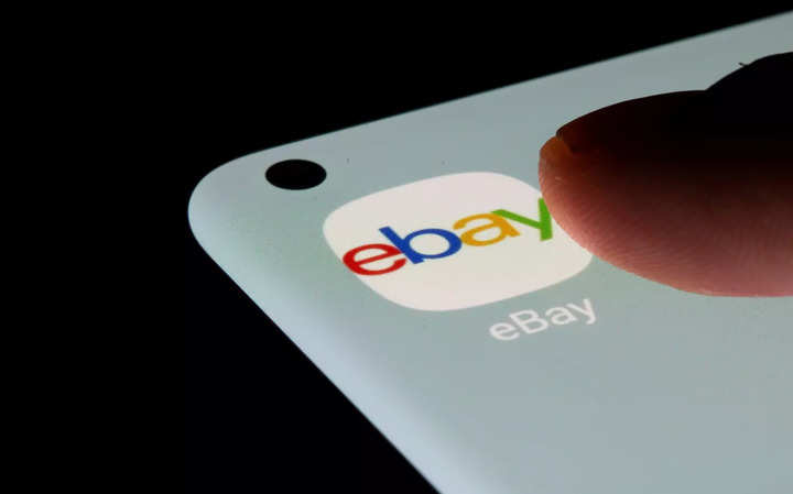 L'accent mis par EBay sur le luxe pour les produits remis à neuf fait battre les résultats