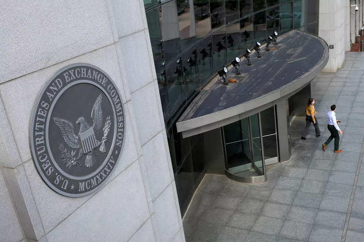 US SEC says IT services firm DXC made 'misleading' non-GAAP disclosures