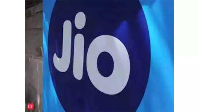 Jio Plus: Reliance Jio launches new postpaid family plans | Gadgets Now