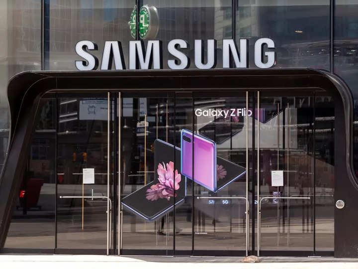 Samsung Electronics to invest $230 bIllion through 2042 in South Korea chipmaking base