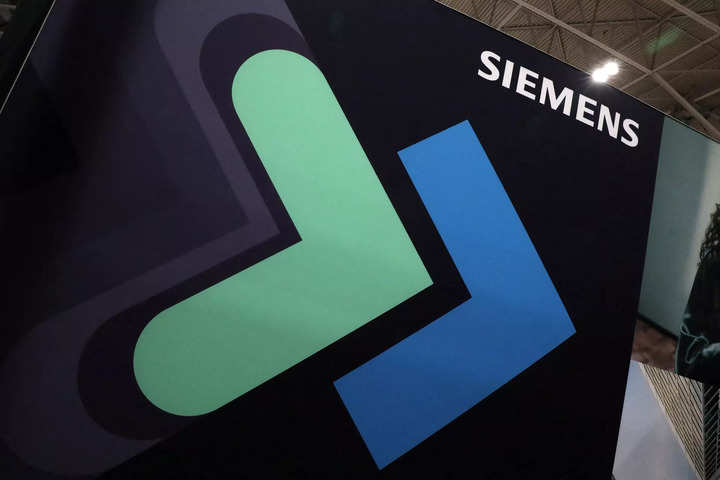 Siemens enquêtant sur un rapport, un employé travaillait pour une entreprise de piratage informatique russe