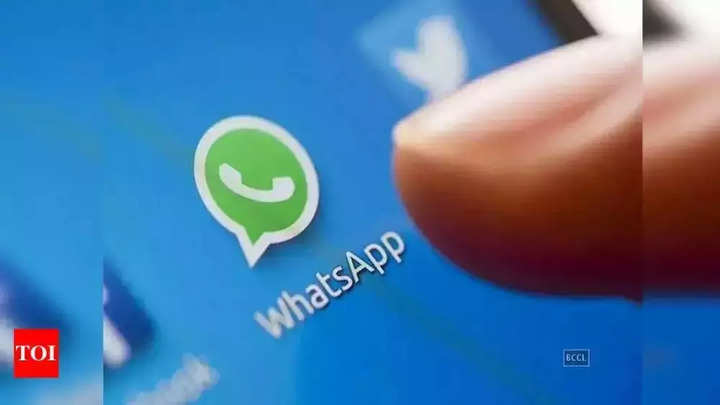 WhatsApp et Twitter interdisent des milliers de comptes 