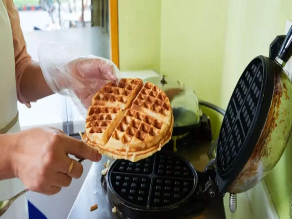 Choose the Best Waffle Maker for Your Commercial Kitchen Equipment Business