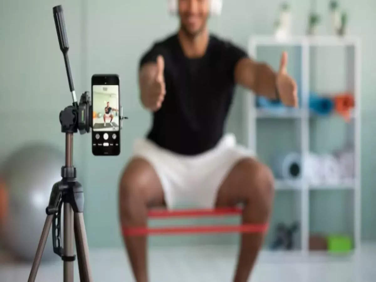 Flexible Gorilla Tripod for Mobile Phones to Help You Make Better Instagram  Reels
