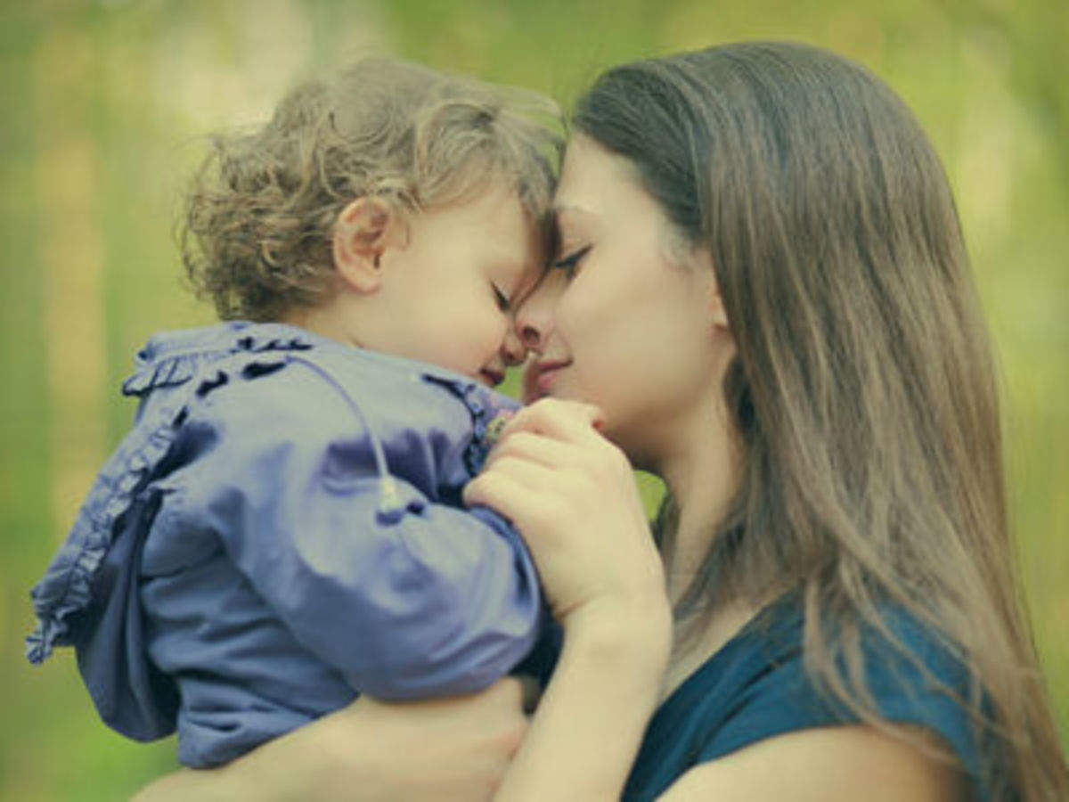 17 Meaningful Quotes To Melt Your Mother'S Heart - Times Of India