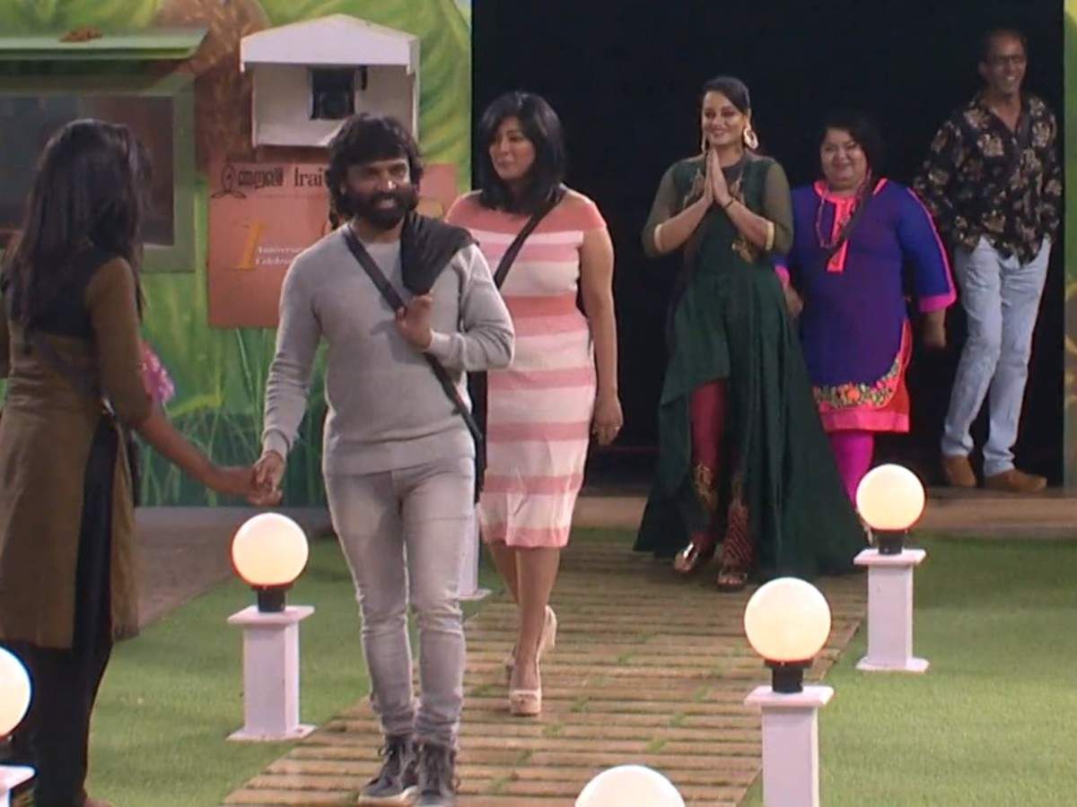 Bigg Boss Tamil 2 written update, September 10, 2018: Season contestants visit the house - Times of India