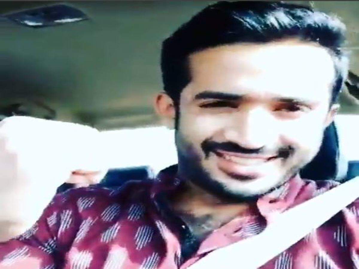 Anchor Ravi celebrates a working birthday; Watch video - Times of India