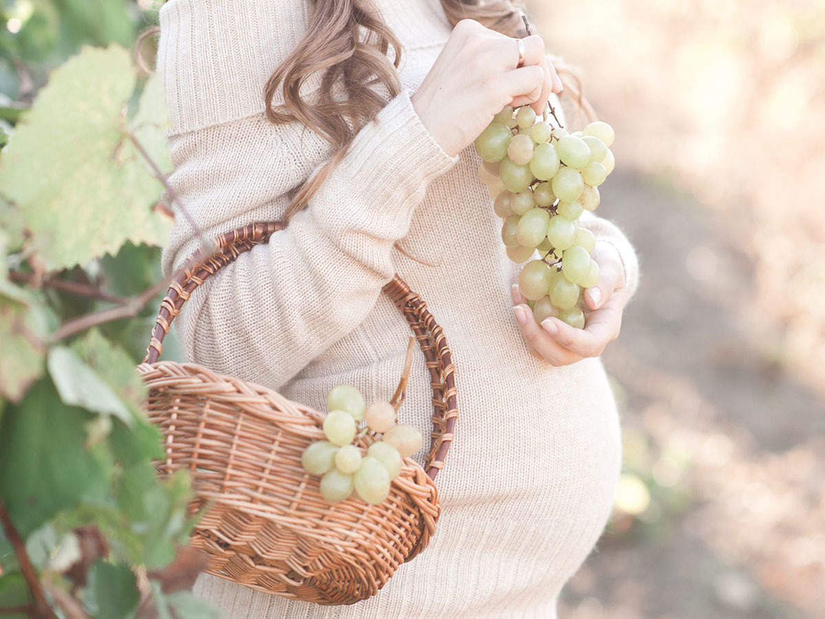 Should you eat grapes during pregnancy? - Times of India