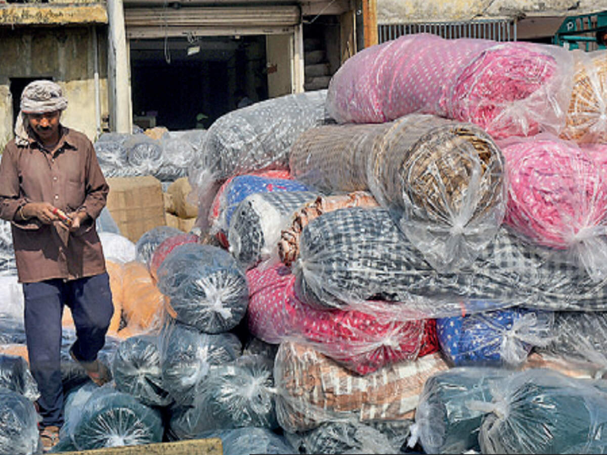 Single-use plastic ban: Why non-woven bags aren't really good for Delhi | Delhi News - Times of India Single-use plastic ban: Why non-woven bags aren't really good for Delhi | Delhi News - Times of India