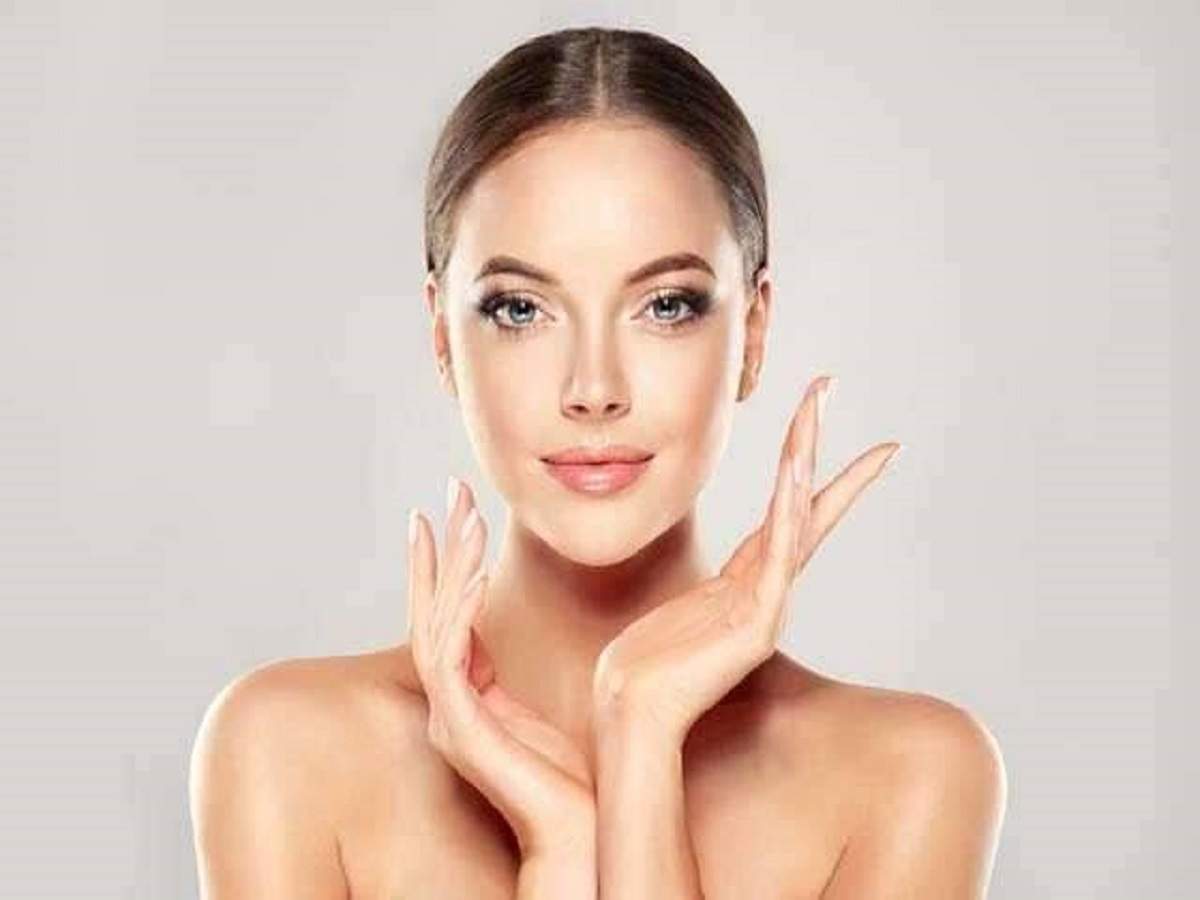 Diamond Facial: Reverse aging and get younger-looking skin with these diamond  facials - Times of India