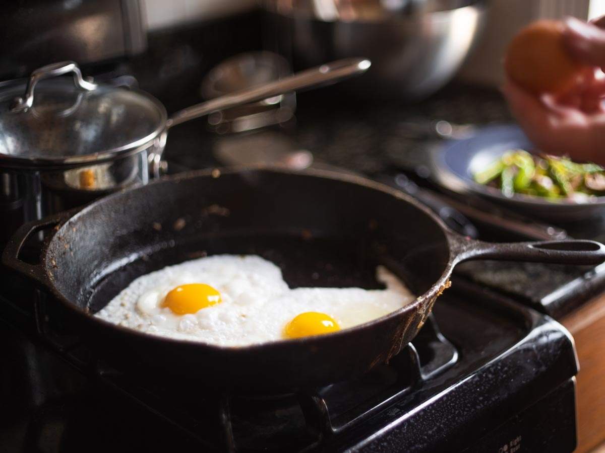 Cast Iron Cookware: Benefits, Uses And Essential Products | - Times Of India