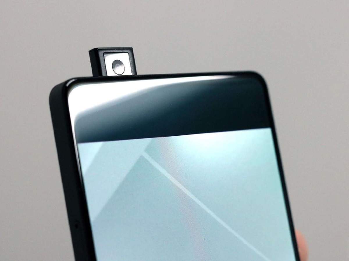 Mobiles with Selfie Camera: OnePlus 7T Pro, Oppo Reno 2Z and other pop-up selfie camera | - Times of India