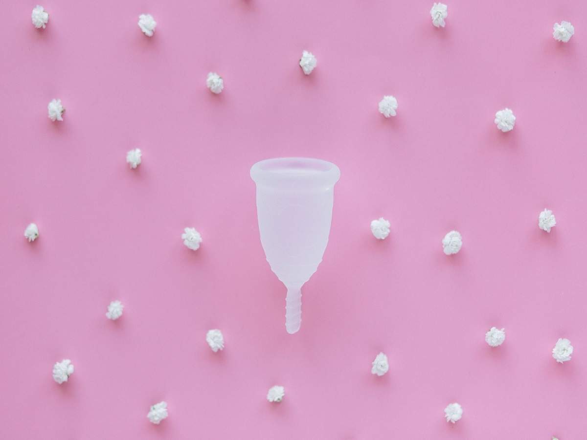 Buy SANFE REUSABLE MENSTRUAL CUP WITH NO RASHES LEAKAGE OR ODOR