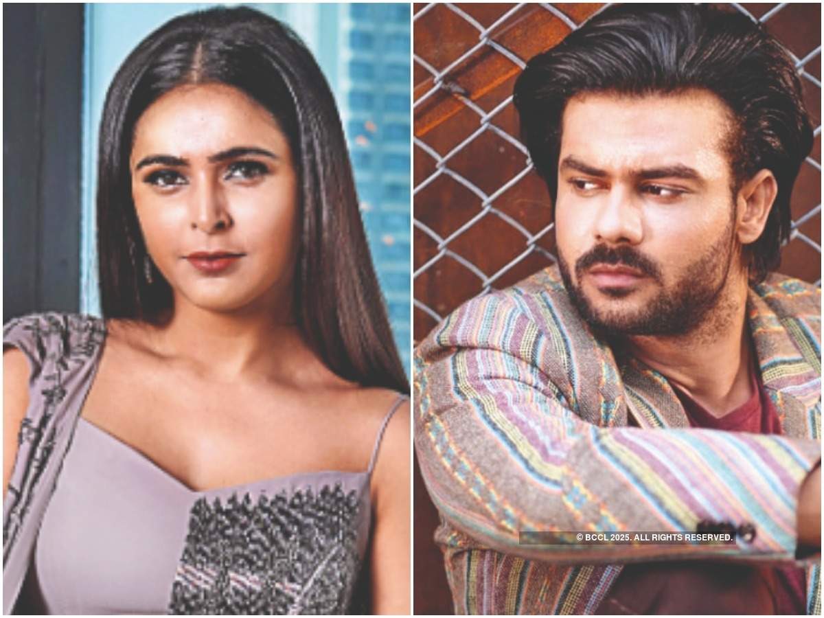 After A Public Real Life Spat Exes Madhurima Tuli And Vishal Aditya Singh Romance Each Other On Screen Again Times Of India