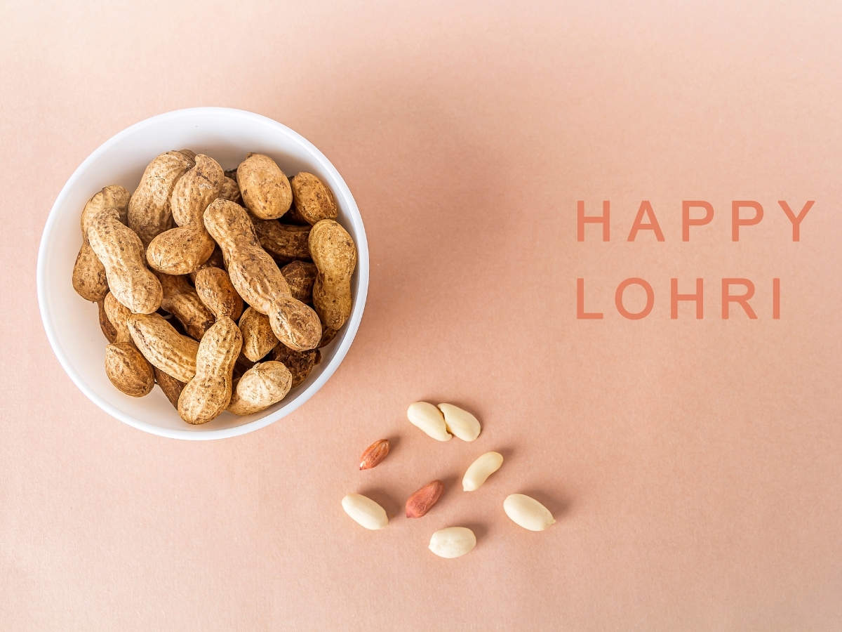 Happy Lohri 2021: Quotes, wishes and messages you can send to your ...