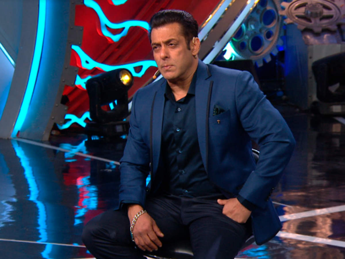 Bigg Boss 14: Salman Khan begins the show on a disappointing note; says 'I  didn't want to return to host after last night's episode' - Times of India