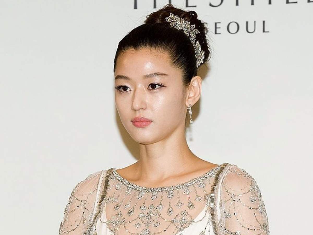 Spille computerspil licens Mandag Jun Ji Hyun's agency to take strict legal action against false divorce  rumours - Times of India