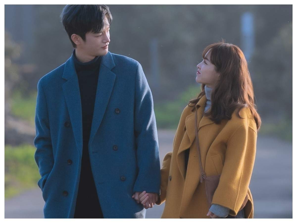 Doom At Your Service: Park Bo Young And Seo In Guk Play The Perfect Couple  In Latest Stills - Times Of India