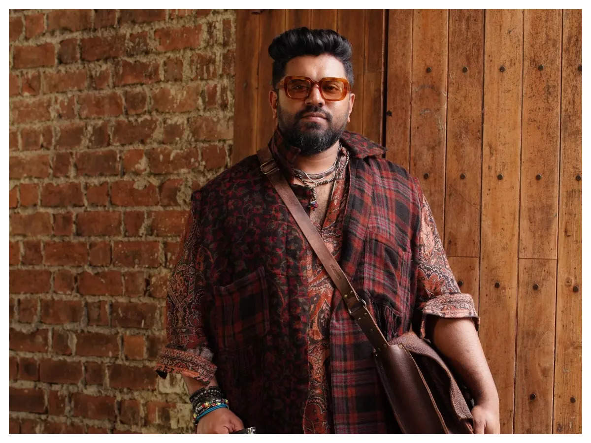 Saturday Night' box office collection day 5: Nivin Pauly starrer ...