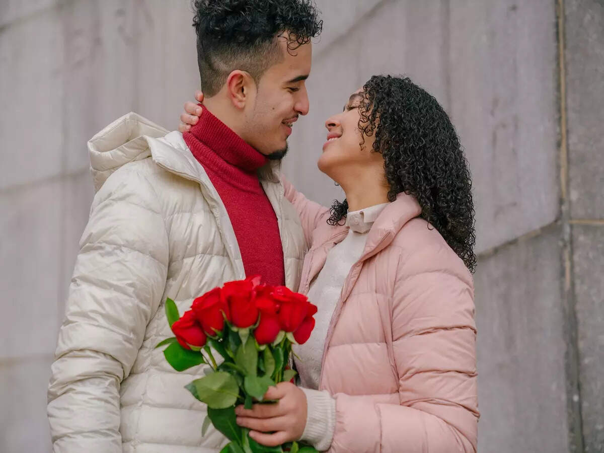 Rose Day Gift Ideas For To Celebrate Love With Your Valentine