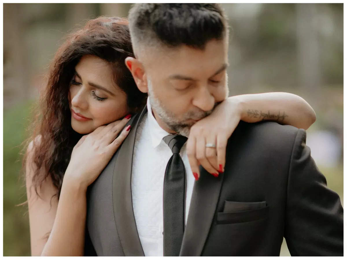 Exclusive! Dalljiet Kaur to marry UK-based Nikhil Patel in March, the  actress will move abroad along with her son - Times of India