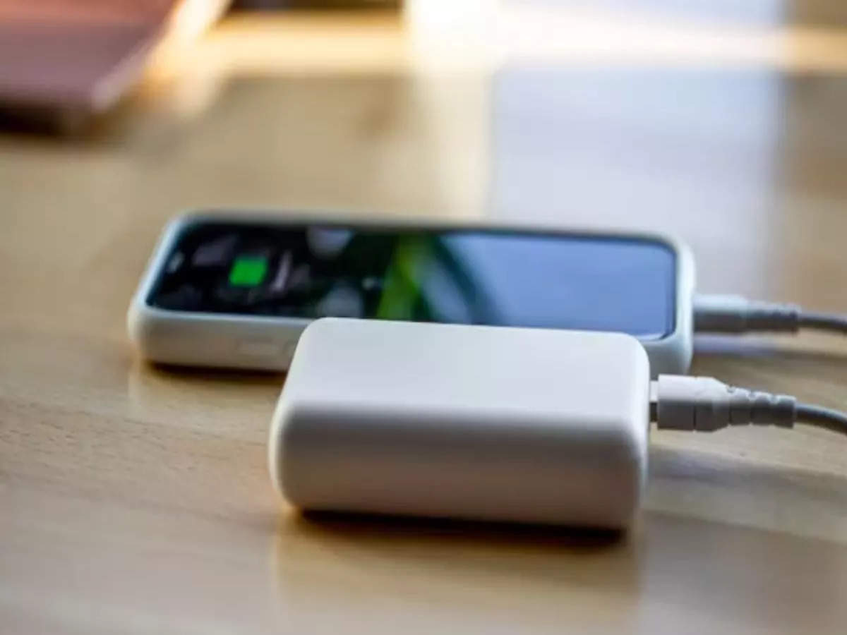 Apple Power Bank: Top Choices To Charge Your Apple Devices - Times of India  (February, 2024)