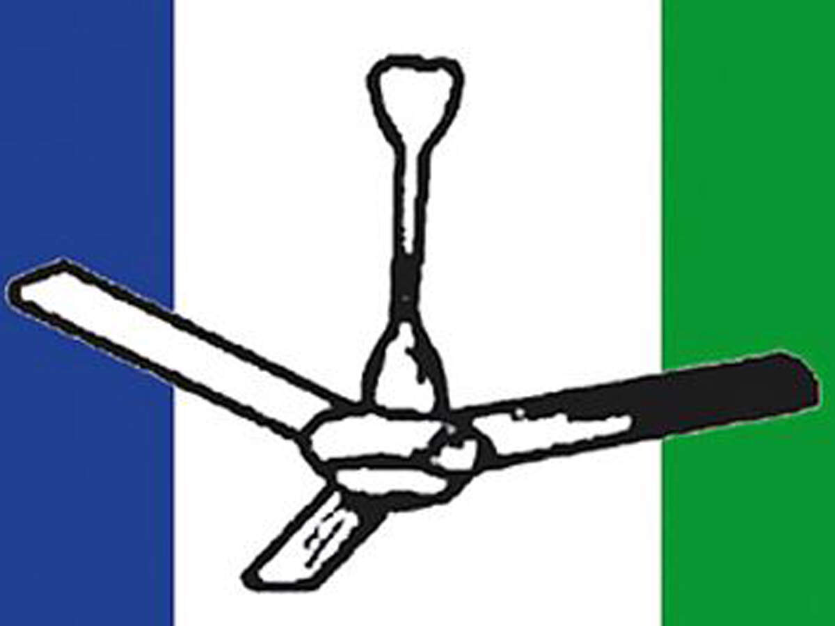 Tdp To Election Officials Remove Fans From Govt Offices It S