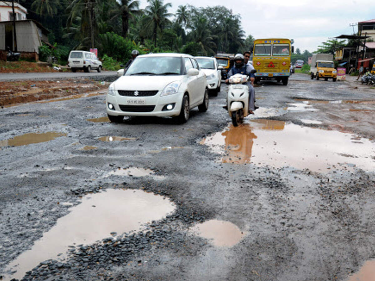 Pothole Problem On Mangaluru Port Road Nhai Opts For A Temporary