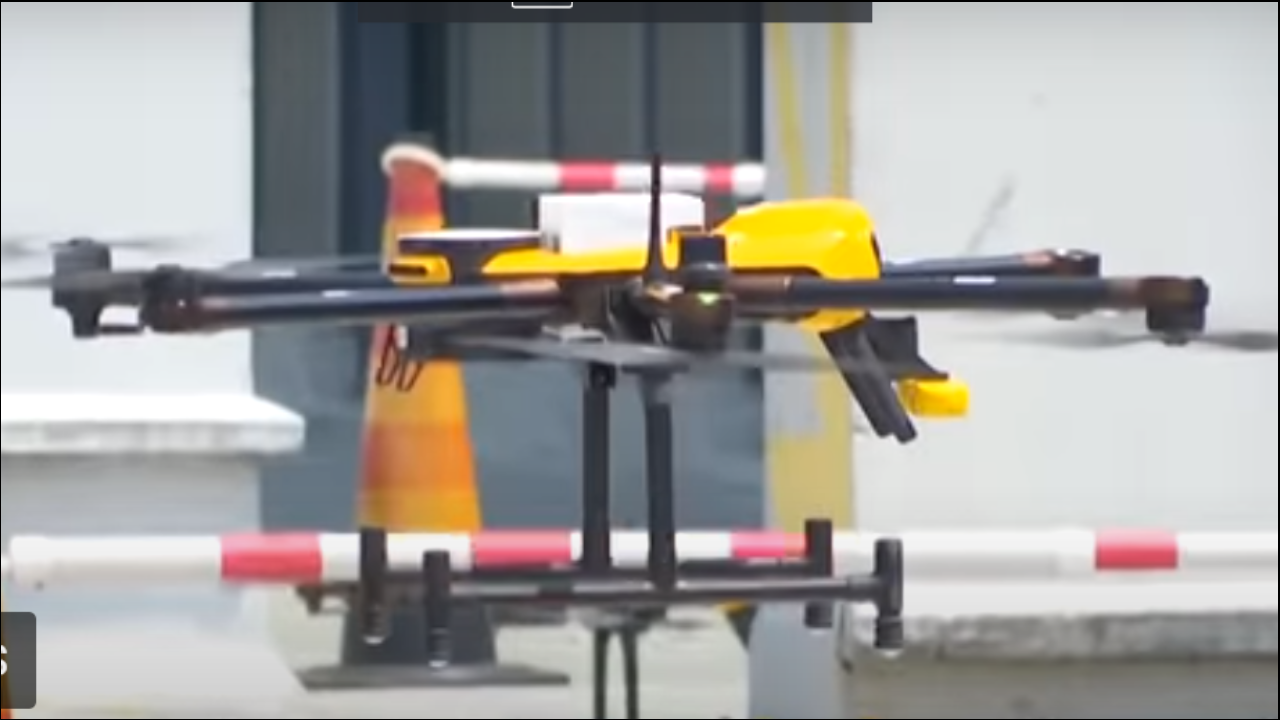 Drone delivery takes flight in China's food industry - Times of India