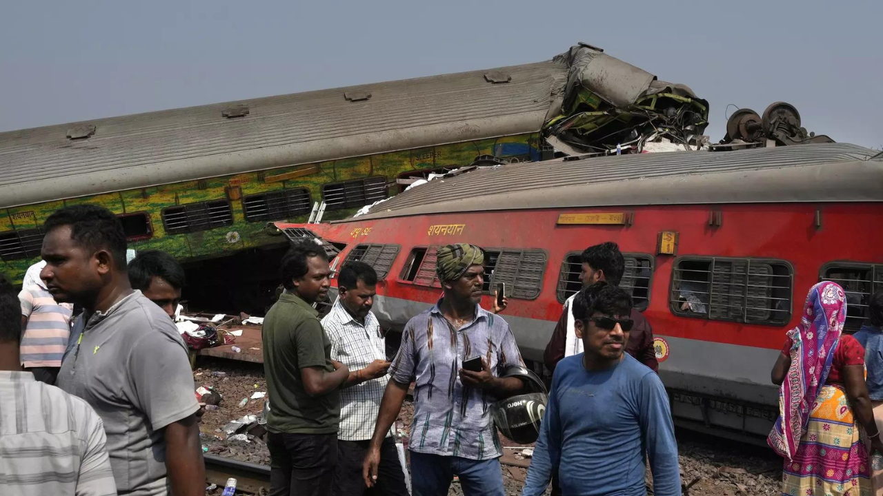 Railways recommends CBI probe into Balasore accident | India News - Times of  India