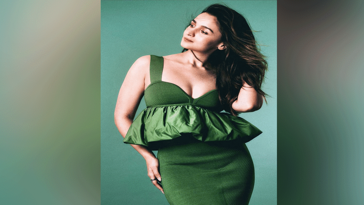 The high rise of peplum tops - Times of India