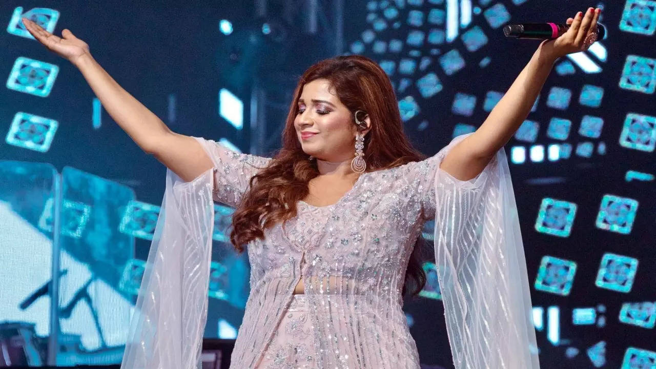 Shreya Ghoshal Xxx Videos - Did you know Shreya Ghoshal once lost her voice a day before a big concert,  still performed for 3 hours? | Bengali Movie News - Times of India
