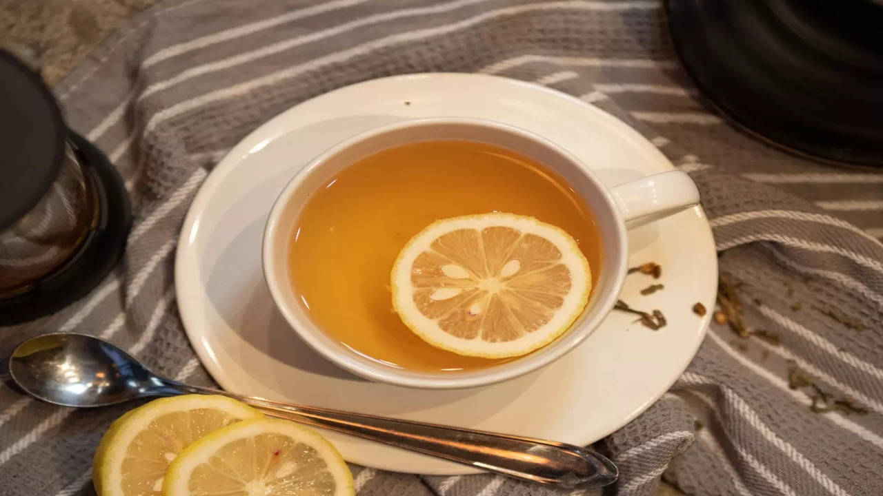 Is lemon tea 2024 good for health