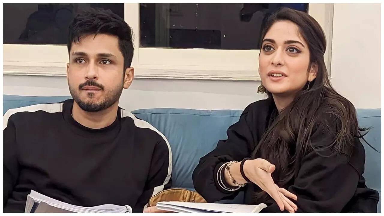 Amol Parashar and Tanya Maniktala tease fans with sneak peek into script  session for new film! | Gujarati Movie News - Times of India