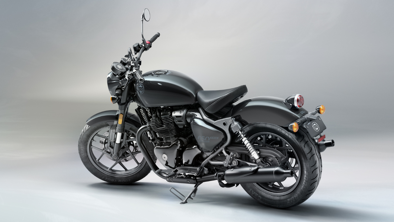 Royal Enfield SG650 revealed at EICMA 2021 - India Today