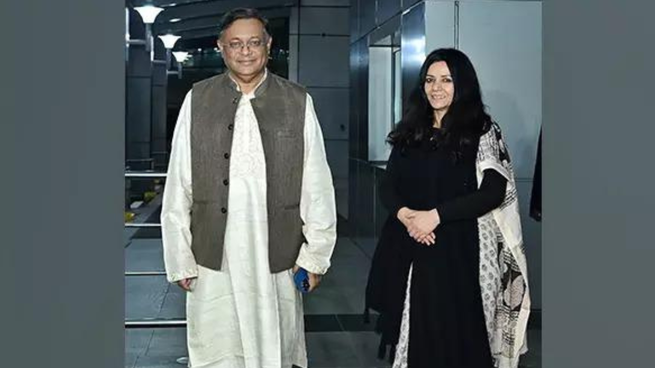 Bangladesh Foreign Minister Hasan Mahmud arrives in Delhi | India News -  Times of India